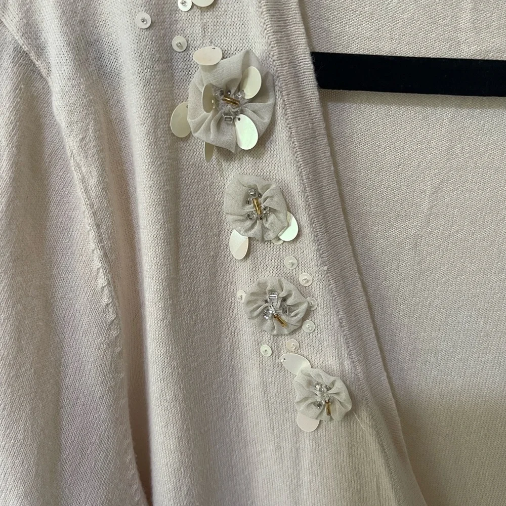 Ivory Cardigan - Picture 4 of 4